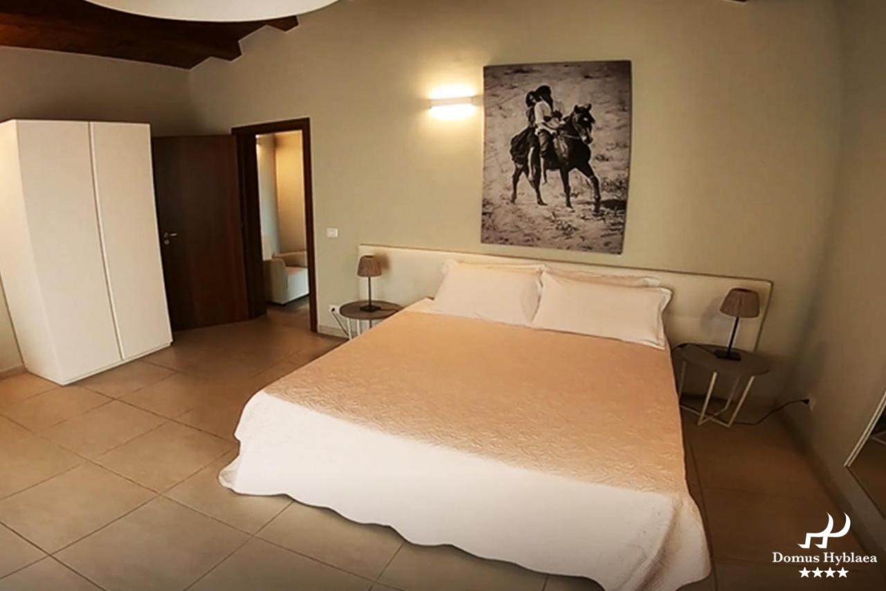 Domus Hyblaea Resort Palazzolo Acreide Exteriör bild