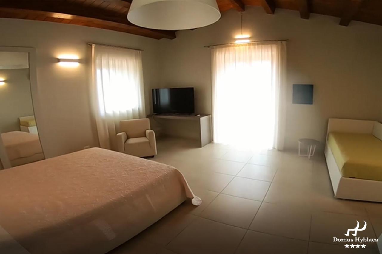 Domus Hyblaea Resort Palazzolo Acreide Exteriör bild