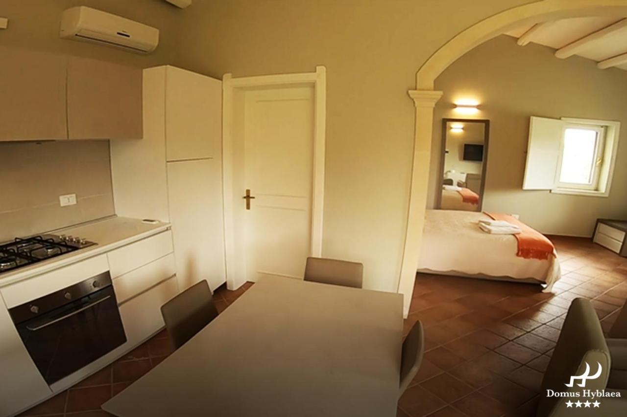 Domus Hyblaea Resort Palazzolo Acreide Exteriör bild